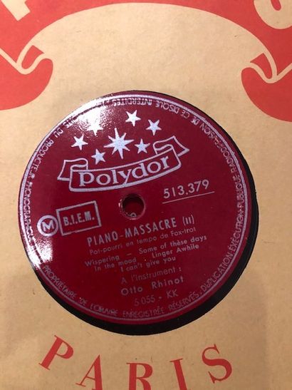 Lot de 20 disques 78 tours dans leurs pochettes...