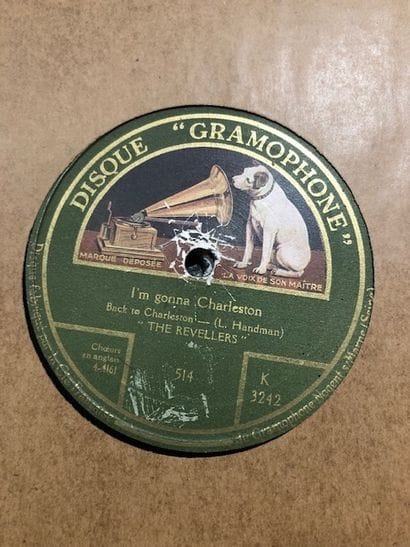 Disques 78 tours. Album de 12 disques 