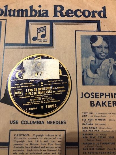 Lot de 20 disques 78 tours dans leurs pochettes...