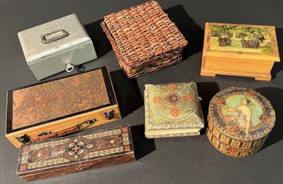 Collection de 7 boites ou coffrets divers....