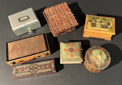 Collection de 7 boites ou coffrets divers....