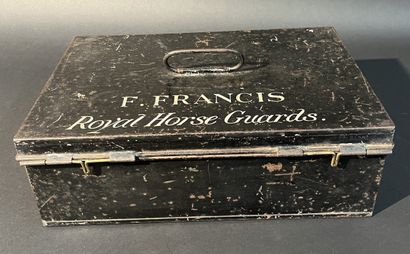 Boite à Gants ou vide poche d'un cavalier...
