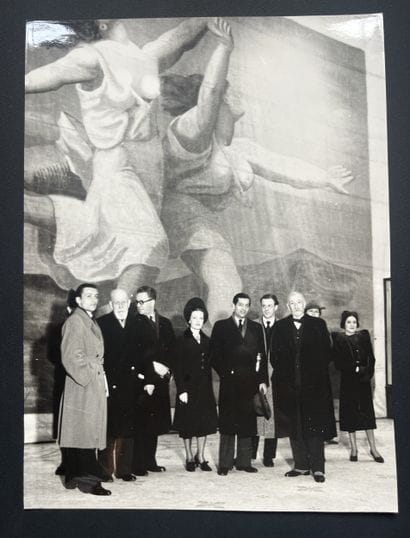 PICASSO/DIAGHILEV. This historic photograph...