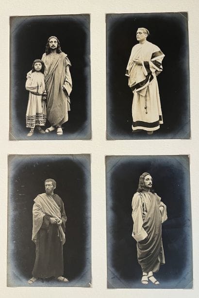 Photographies. Ensemble de 10 photographies...