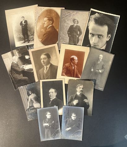 Photographies. Ensemble de 13 photographies...