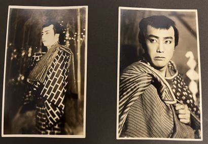 Album regroupant 28 photographies dont une...