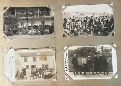 Album de photographies et cartes postales...