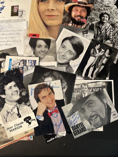 Collection d'autographes et photos dédicacées...