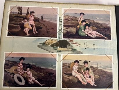 Grand Album en laque vers 1900 entièrement...