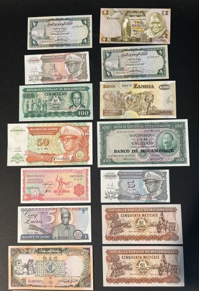 Billets de Banque. Ensemble de 20 billets...