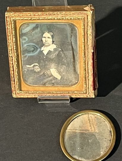 Daguerréotype vers 1840-1845 double face....