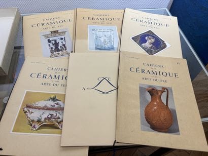 Ensemble de cahiers de la céramique et du...
