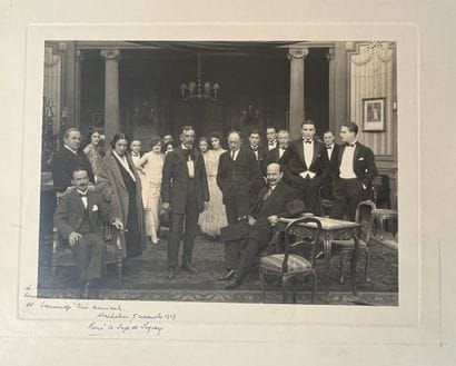 Photographies. Ensemble de 10 photographies...