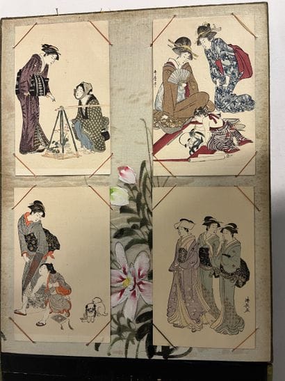 Grand Album en laque vers 1900 entièrement...