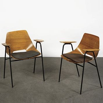 Pierre GUARICHE (1926-1995)

Paire de fauteuils...