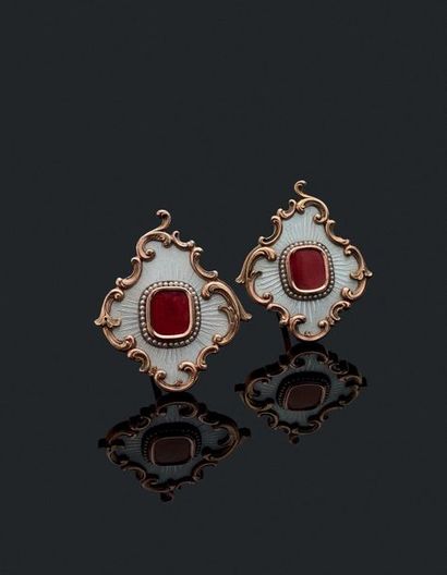 FABERGE
Paire de cadres photographiques en...