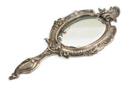 MIROIR À MAIN en métal argenté de style rocaille...
