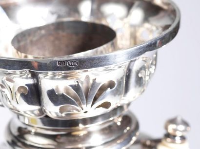 IMPORTANT SAMOVAR en argent 84 zolotniks...