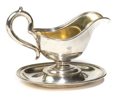 IMPORTANTE PAIRE DE SAUCIÈRES en argent 84...
