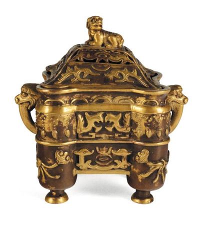 Brûle parfum en bronze et bronze doré, à...
