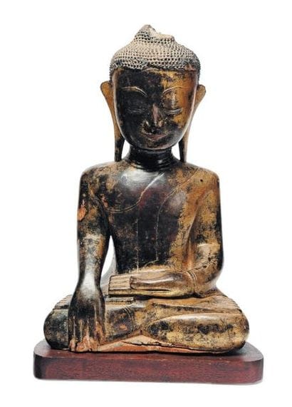 Bouddha birman en bois. XIVe siècle. H_42...