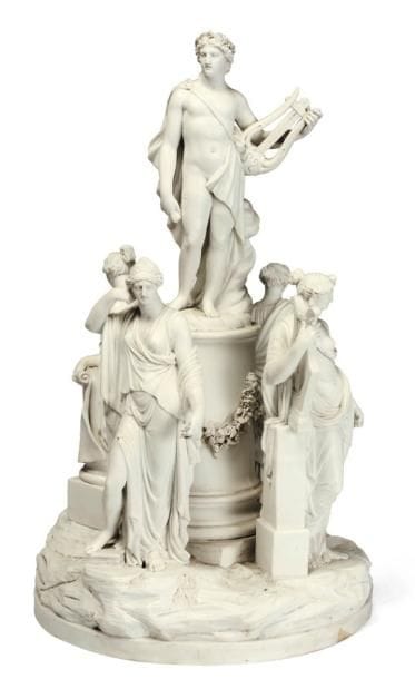 Grand groupe en biscuit représentant Apollon...