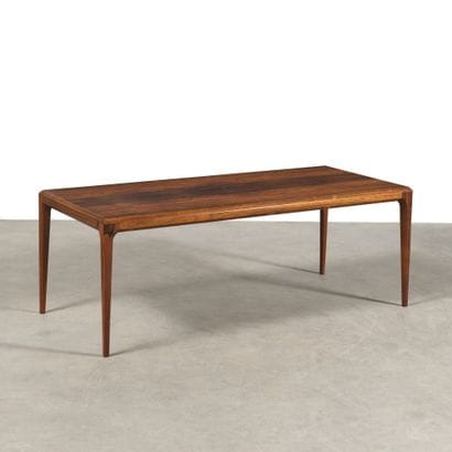JOHANNES ANDERSEN (1903-1993)
Table basse...
