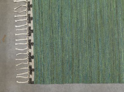 RAKEL CALENDER (XXE SIÈCLE)
Tapis
Laine verte
Green...