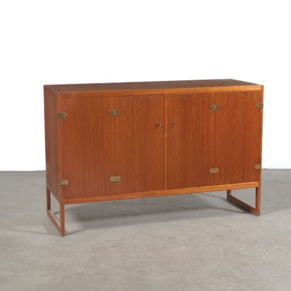 BORGE MOGENSEN (1914-1972)
Enfilade «BM57»
Teck...