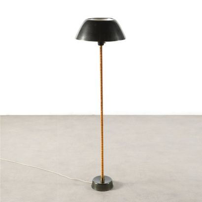 LISA JOHANSSON-PAPE (1907-1989)
Lampadaire
Cuir...