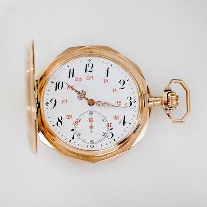MOBILIA VERS 1900

N° 477015
Montre de poche...