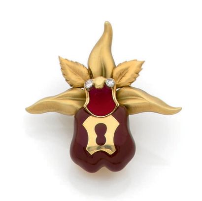Chaumet.

Broche en or jaune 18K (750) dessinant...