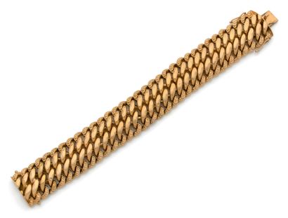 Bracelet ruban en or jaune 18K (750) creux,...