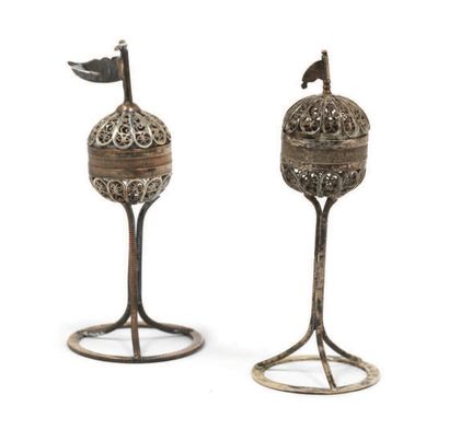 LOT OF TWO SPICE BOXES IN FILIGRANE SILVER...