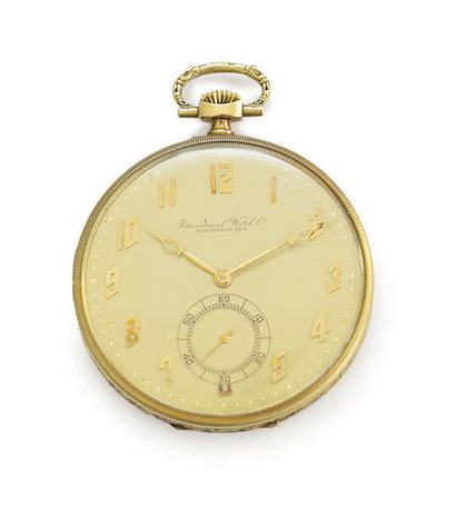IWC - VERS 1930 - N° 9299008
14k (585) gold...