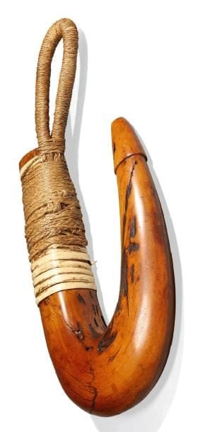 MÉLANÉSIE
GRAND HAMEÇON rituel ou votif pour...