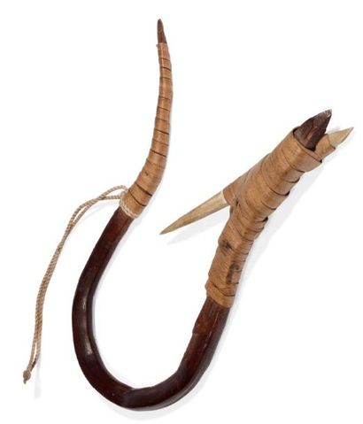 AMÉRIQUES
HAMEÇON en bois pour la pêche de...