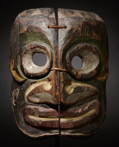 AMÉRIQUES
MASQUE ANTHROPOMORPHE en bois polychrome...