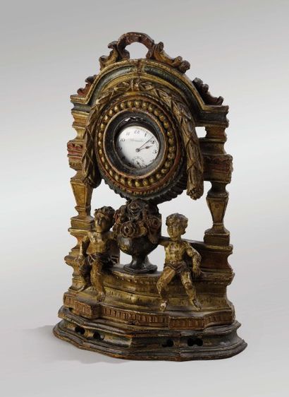 Porte montre en bois polychrome mouluré et...
