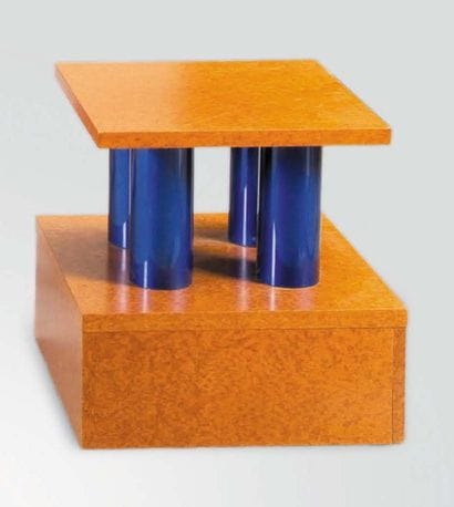petite table d'appoint en loupe d'amboine...