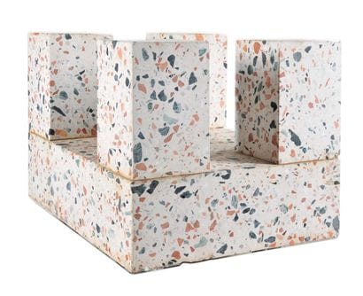 sottsass assiociati soCle composé de quatre...
