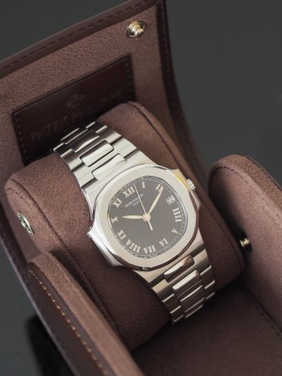 PATEK PHILIPPE Nautilus 3800/ 1A-001
Montre...