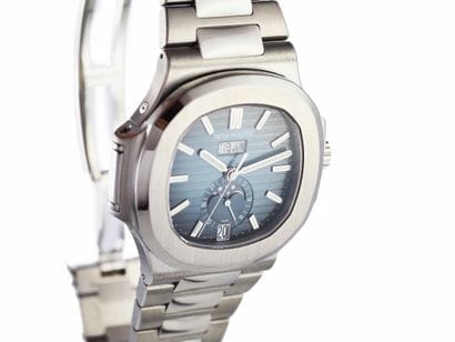 PATEK PHILIPPE Nautilus Quantième annuel...