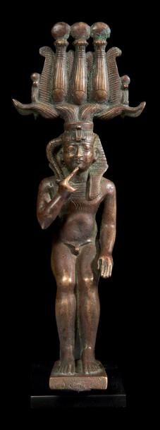 ÉGYPTE
STATUETTE VOTIVE DU DIEU SOMTOUS DÉDIÉE...