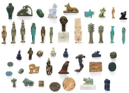 ÉGYPTE
INTERESSANTE COLLECTION D'AMULETTES...