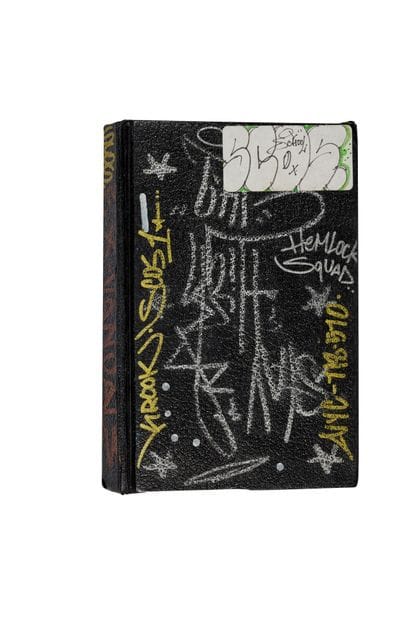 STAY HIGH 149 (Wayne Robert) & KROOK
Blackbook
Marker,...