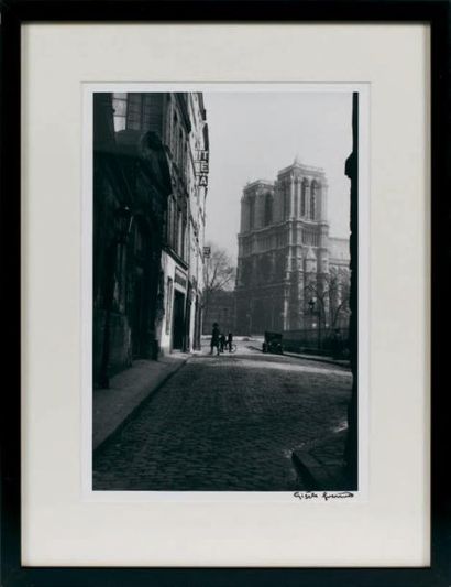 GISÈLE FREUND (1912-2000)
Rue Saint Julien...