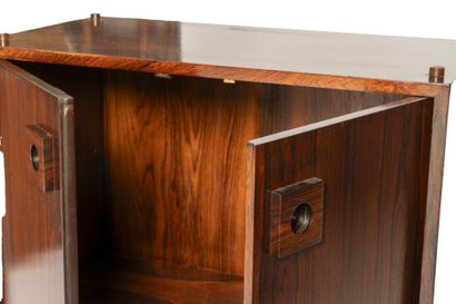 Celina ZILBERBERG (20th)
Modular sideboard...