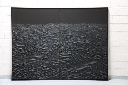 Bao VUONG (born 1978)
The Crossing 100, 2022
Oil...