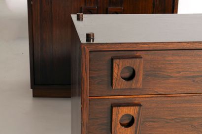 Celina ZILBERBERG (20th)
Modular sideboard...